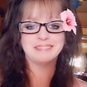 Meet your Posher, Michele